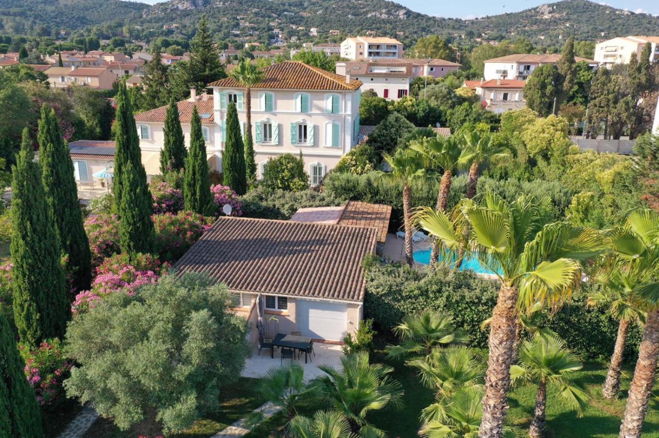 Domaine De L'Aufrene Bed and Breakfast Hyères Eksteriør billede