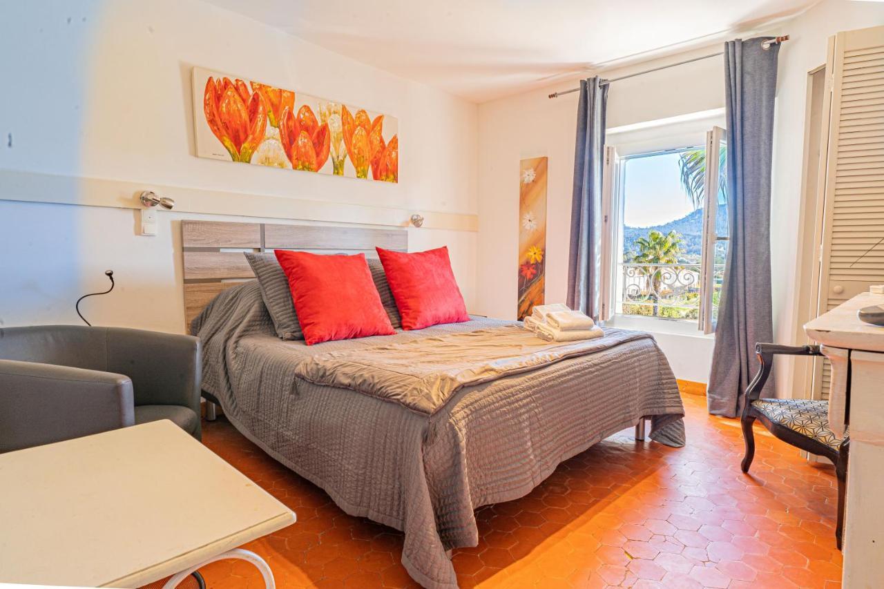 Domaine De L'Aufrene Bed and Breakfast Hyères Eksteriør billede
