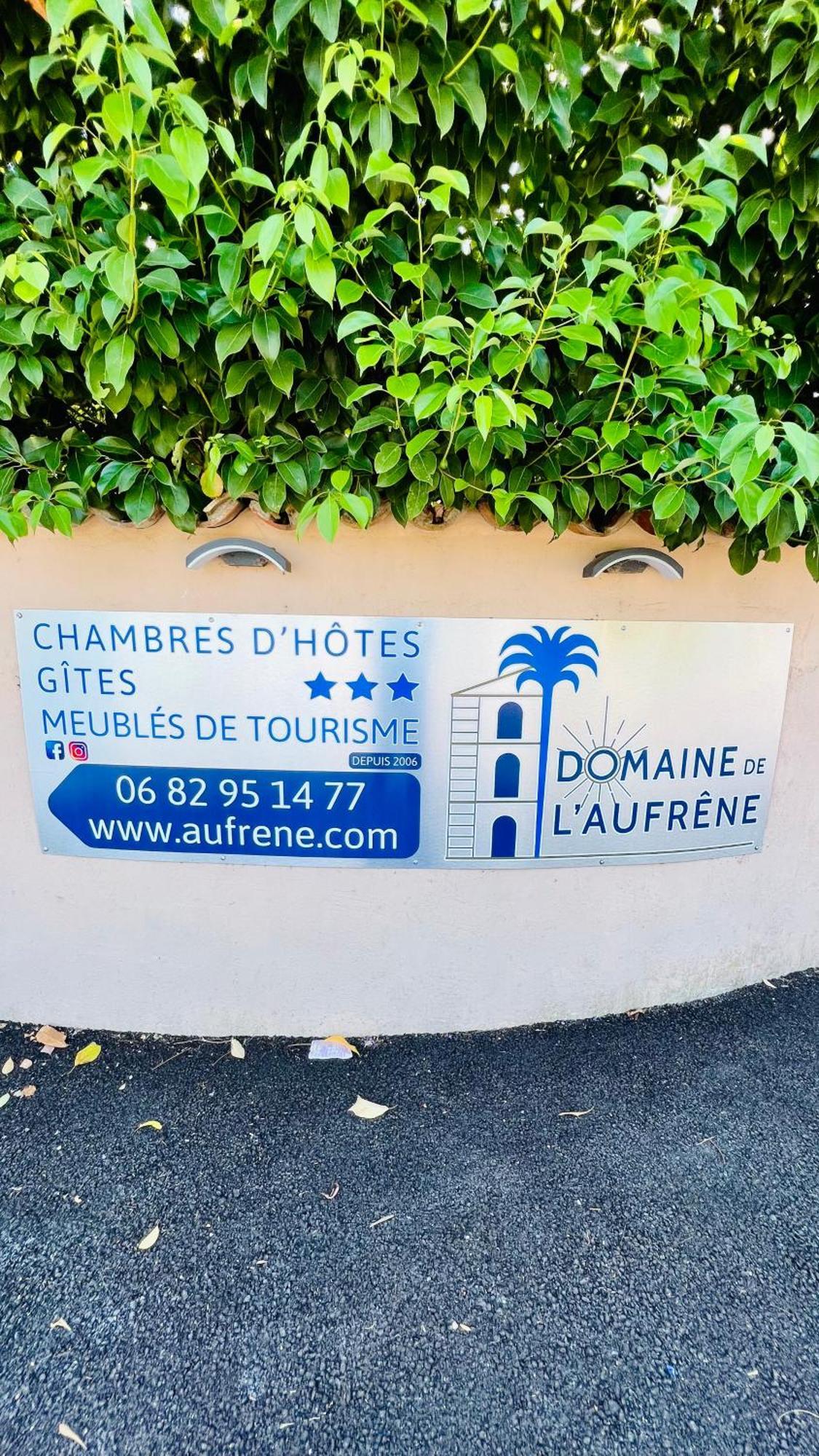 Domaine De L'Aufrene Bed and Breakfast Hyères Eksteriør billede