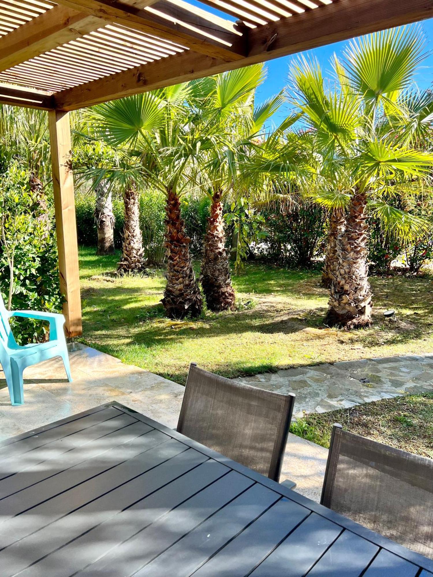 Domaine De L'Aufrene Bed and Breakfast Hyères Eksteriør billede